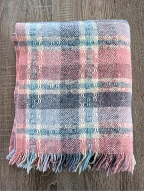 Faribo Faribault Woolen Mill Co Pink Plaid Wool Acrylic Throw Blanket Fringe